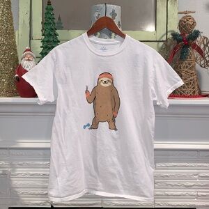 ALTRU White Crewneck Sloth Exercising Short Sleeve Tee Size M 100% Cotton